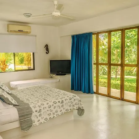 Rodeada De Naturaleza En La Isla De Baru Holiday home Cartagena