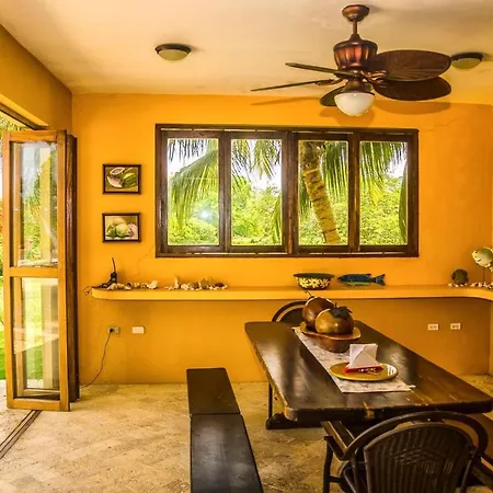 Rodeada De Naturaleza En La Isla De Baru Holiday home *