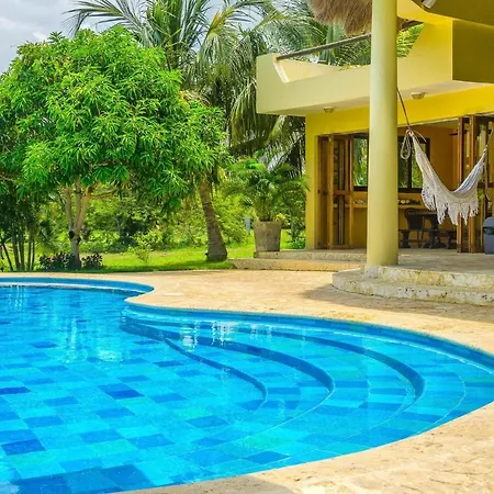 Сasa de vacaciones Rodeada De Naturaleza En La Isla De Baru Cartagena